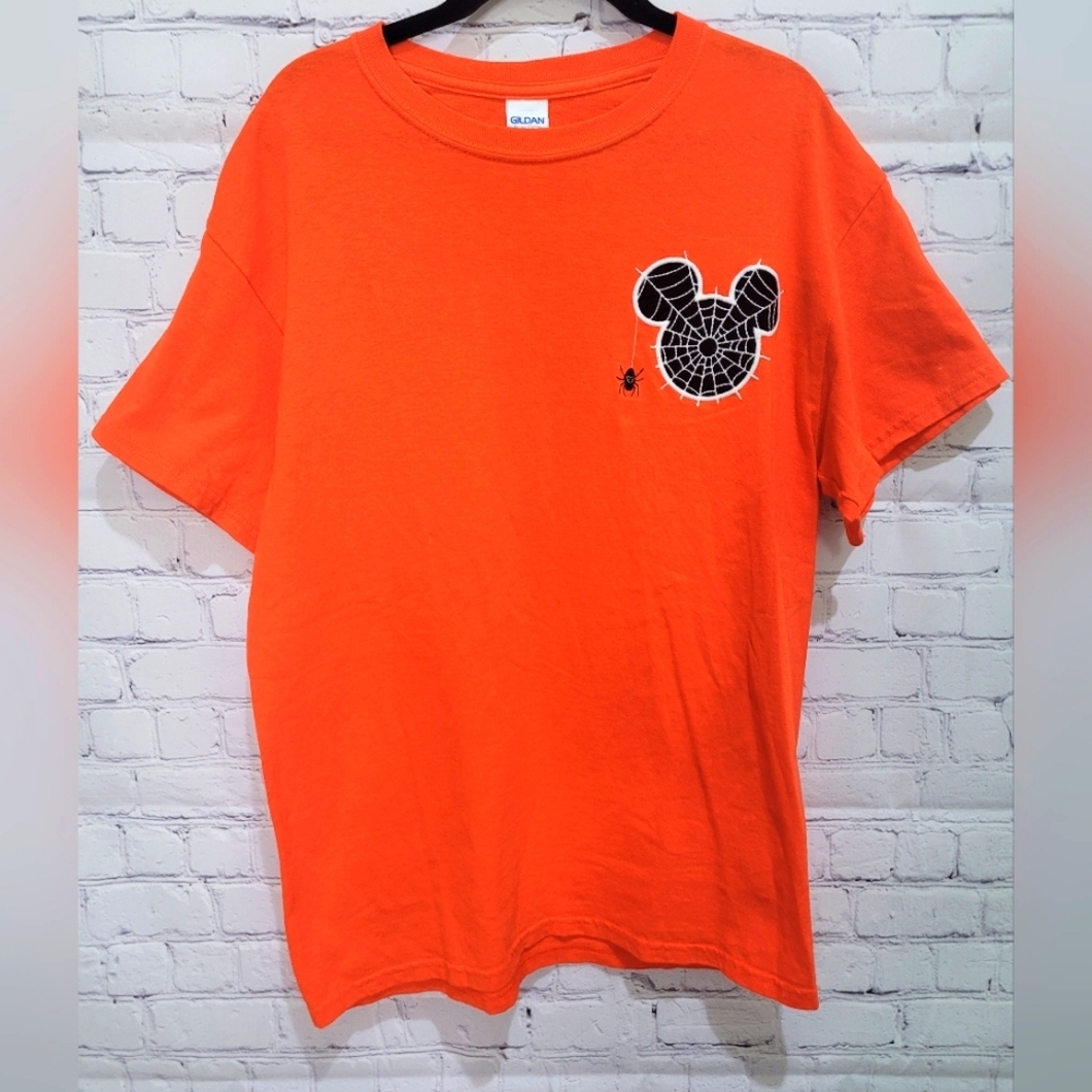 HALLOWEEN T-Shirt Spider Web Mickey Head Size Medium